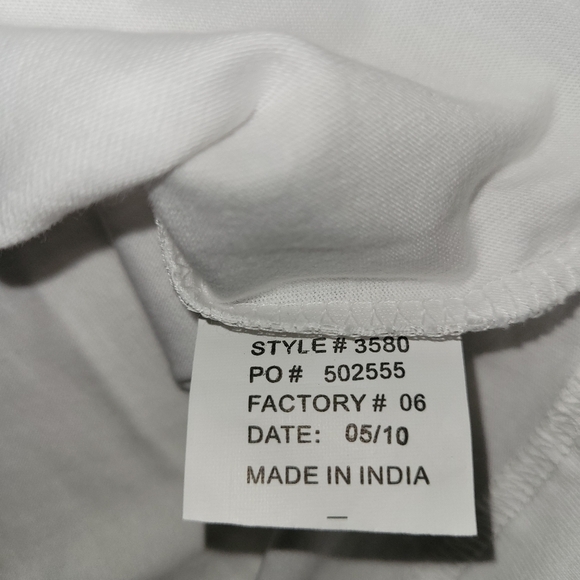 2 for $20 Disney Parks 40th Anniversary - Picture 3 of 6